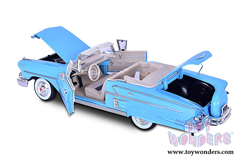 Motormax Timeless Classics - Chevy&reg; Impala&trade; Convertible (1958, 1/18 scale diecast model car, Blue) 73112TC/BU