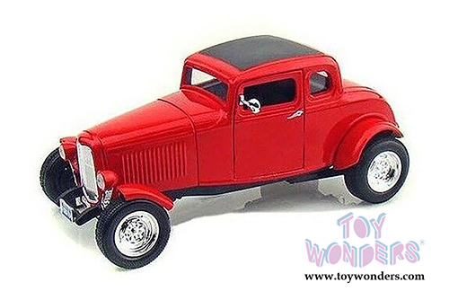 Motormax Timeless Classics - Ford  Five-Window Coupe Hot Rod (1932, 1/18 scale diecast model car, Red) 73171TC/R