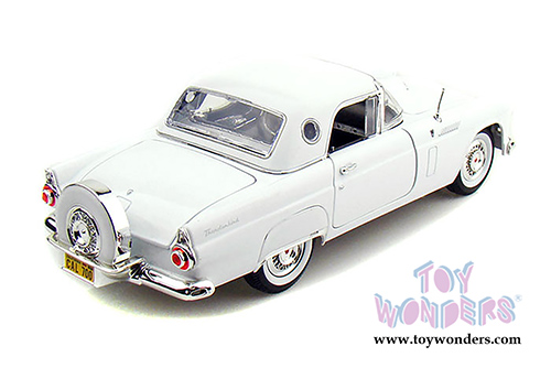 Motormax Timeless Classics - Ford Thunderbird Convertible w/ Removable Bonnet (1956, 1/18 scale diecast model car, White) 73176TC/W