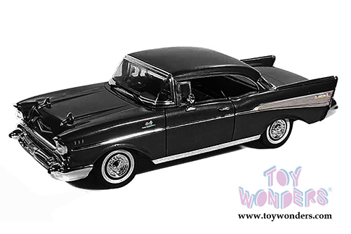 Motormax Timeless Classics - Chevy Bel Air Coupe (1957, 1/18 scale diecast model car, Black) 73180TC/BK