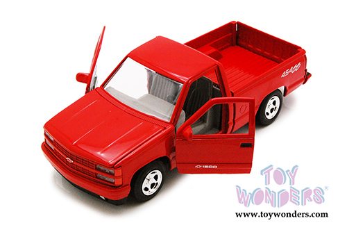 Showcasts Collectibles - Chevrolet&reg; 454 SS Pickup Truck (1992, 1/24 scale diecast model car, Red) 73203AC/R