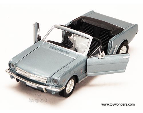 Showcasts - Ford Mustang Convertible (1964, 1:24, Asstd.) 73212D