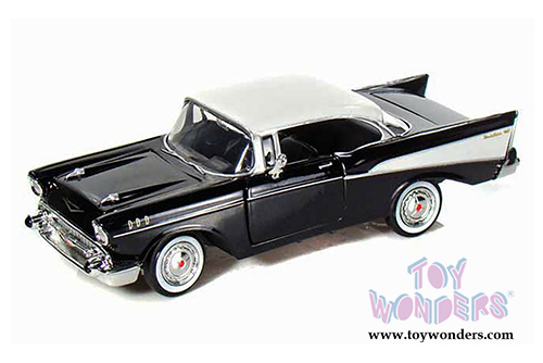 Showcasts Collectibles - Chevy Bel Air Hardtop (1957, 1/24 scale diecast model car, Black) 73228AC/BK