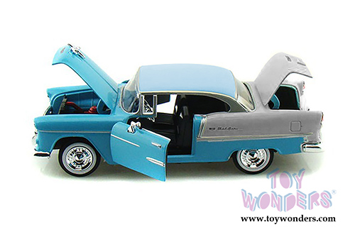 Showcasts Collectibles - Chevy Bel Air Hard Top  (1955, 1/24 scale diecast model car, Blue) 73229AC/BU