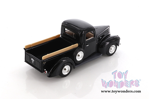 Showcasts Collectibles - Ford Pickup (1940, 1/24 scale diecast model car, Asstd.) 73234/16D