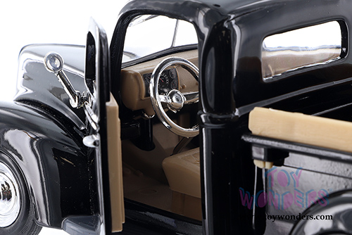 Showcasts Collectibles - Ford Pickup (1940, 1/24 scale diecast model car, Asstd.) 73234/16D