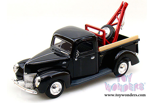 Showcasts Collectibles - Ford Pickup Tow Truck (1940, 1/24 scale diecast model car, Black) 73234T/BK