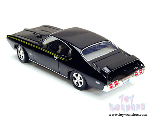 Showcasts Collectibles - Pontiac GTO Judge Hardtop (1969, 1/24 scale diecast model car, Black) 73242AC/BK