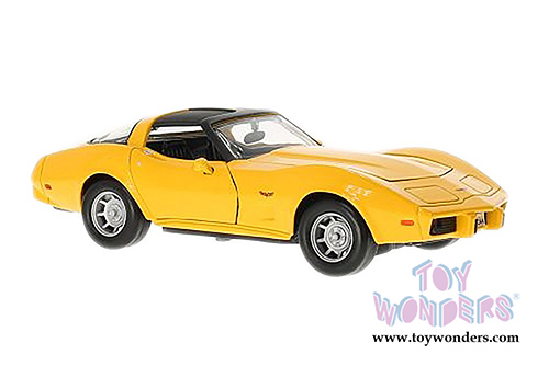 Showcasts Collectibles - Chevy Corvette (1979, 1/24 scale die cast model car, Yellow) 73244AC/YL