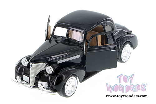 Showcasts Collectibles - Chevy Coupe Hardtop (1939, 1/24 scale die cast model car, Asstd.) 73247/16D