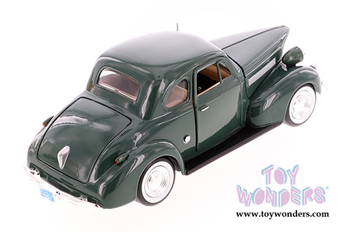 Showcasts Collectibles - Chevy Coupe Hardtop (1939, 1/24 scale die cast model car, Asstd.) 73247/16D