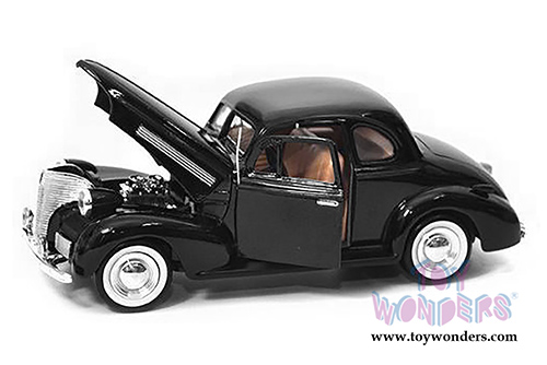Showcasts Collectibles - Chevrolet Coupe Hardtop  (1939, 1/24 scale diecast model car, Black) 73247AC/BK