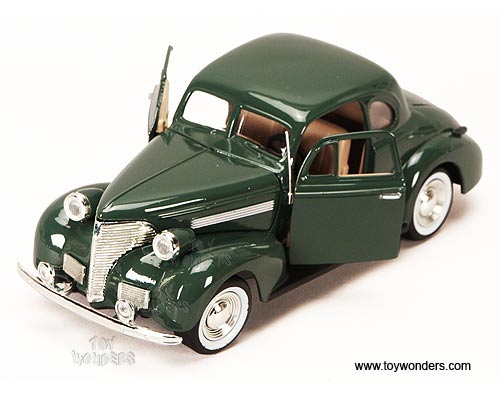 Showcasts - Chevy Coupe Hard Top (1939, 1:24, Asstd.) 73247D