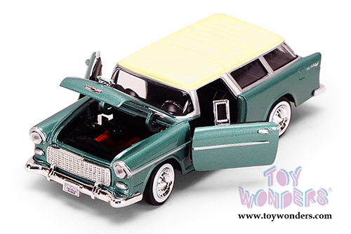 Showcasts Collectibles - Chevrolet Bel Air Nomad Hardtop  (1955, 1/24 scale diecast model car, Green) 73248AC/GN