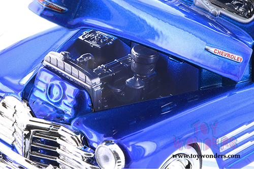 Showcasts Collectibles - Chevy&reg; Aerosedan Fleetline Hard Top (1948, 1/24 scale diecast model car, Asstd.) 73266/16D