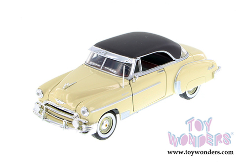 Showcasts Collectibles - Chevrolet Bel Air Hardtop (1950, 1/24 scale diecast model car, Asstd.) 73268/16D
