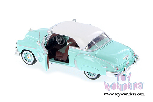 Showcasts Collectibles - Chevrolet Bel Air Hardtop (1950, 1/24 scale diecast model car, Asstd.) 73268/16D
