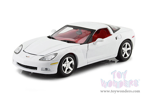 Showcasts Collectibles - Chevrolet® Corvette C6 Hardtop (2005, 1/24 scale diecast model car, White) 73270AC/W