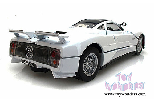Showcasts Collectibles - Pagani Zonda C12 (1/24 scale diecast model car, Asstd.) 73272/16D