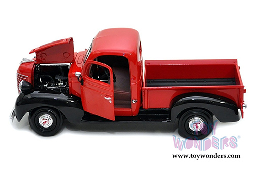 Showcasts® Collectibles - Plymouth Pickup (1941, 1/24 scale diecast model car, Red) 77278R MAP: $22.99