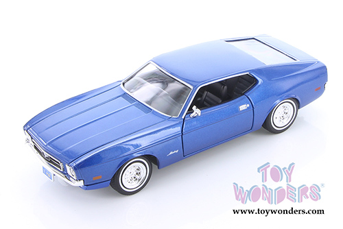 Showcasts Collectibles - Ford Mustang Sportsroof/ Ford Maverick Hardtop (1971, 1974, 1/24 scale diecast model car, Asstd.) 73326/27D