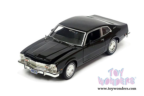 Showcasts Collectibles - Ford Maverick Stallion Hardtop (1974, 1/24 scale diecast model car, Black) 73326AC/BK
