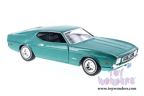 Showcasts Collectibles - Ford Mustang Sportsroof Hardtop (1971, 1/24 scale diecast model car, Green) 73327AC/GN