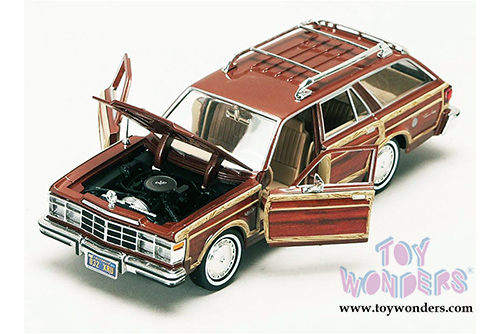 Showcasts Collectibles - Chrysler LeBaron Town & Country Wagon (1979, 1/24 scale diecast model car, Brown) 73331AC/ST