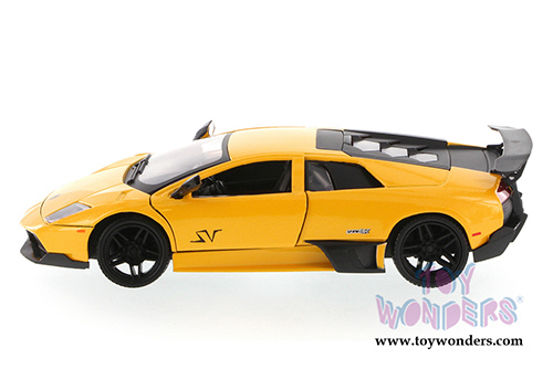 Showcasts Collectibles - Lamborghini Murcielago LP670-4 SV Hard Top (1/24 scale diecast model car, Yellow) 73350YL/6