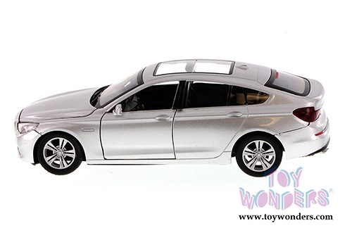 Showcasts - BMW 5 Series GT Hard Top (1/24 scale diecast model car, Asstd.) 73352/16D