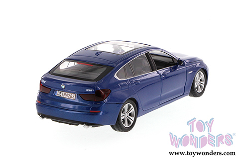 Motormax - BMW 5 Series 5 Hardtop (1/24 scale diecast model car, Blue) 73352BU/6