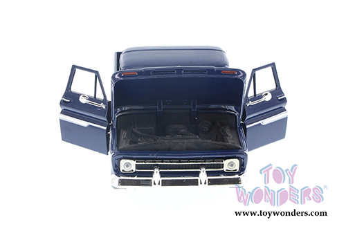 Showcasts Collectibles - Chevy C10 Pickup Truck (1966, 1/24 scale diecast model car, Asstd.) 73355/16D