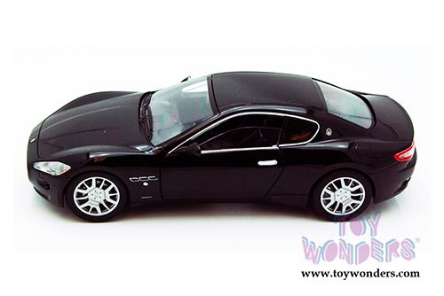 Showcasts Collectibles - Maserati GranTurismo Hardtop (1/24 scale diecast model car, Black) 73361BK/6