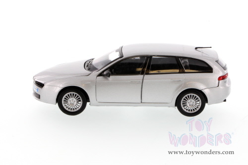Showcasts - Alfa Romeo 159SW Hard Top (1/24 scale diecast model car, Asstd.) 73372/16D