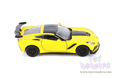 Showcasts® Collectibles - Chevrolet® Corvette® ZR-1 Hardtop  (2019, 4.5" diecast model car, Asstd.) 73678D MAP: $7.99
