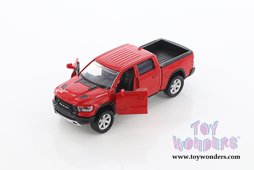 Showcasts Collectibles - Ram 1500 Crew Cab Pickup Truck Assortment (2019, 1/43 scale diecast model car, Asstd.) 73679/2D