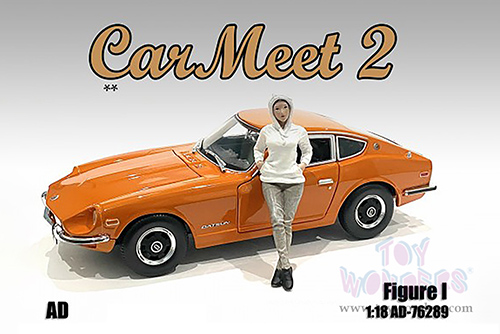 American Diorama Figurine - Car Meet 2 Figure I (1/18 scale, White/Beige) 76289