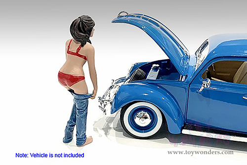 American Diorama Figurine - Beach Girls - Gina (1/24 scale, Red/Blue) 76414