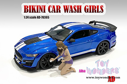 American Diorama Figurine - Bikini Car Wash Girl - Alisa (1/24 scale, Purple) 76365