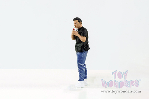 American Diorama Figurine - Car Meet 1 Figure VI (1/24 scale, Black/Blue) 76382