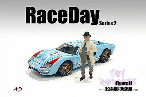 American Diorama Figurine - Race Day 2 Figure II (1/24 scale, Light Cream/Gray) 76396