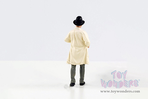 American Diorama Figurine - Race Day 2 Figure II (1/24 scale, Light Cream/Gray) 76396