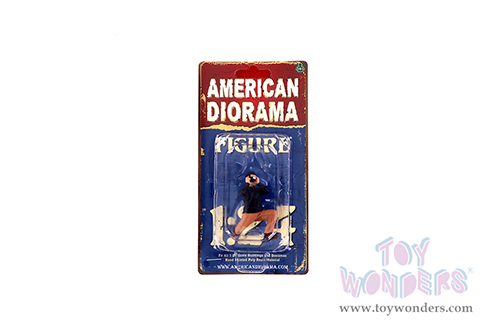 American Diorama Figurine - Race Day 2 Figure IV (1/24 scale, Black/Light Brown) 76398