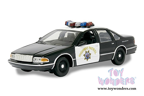 Motormax - Chevrolet&reg; Caprice&trade; CHP California Highway Patrol (1993, 1/24 scale diecast model car, Black/White) 76442CA