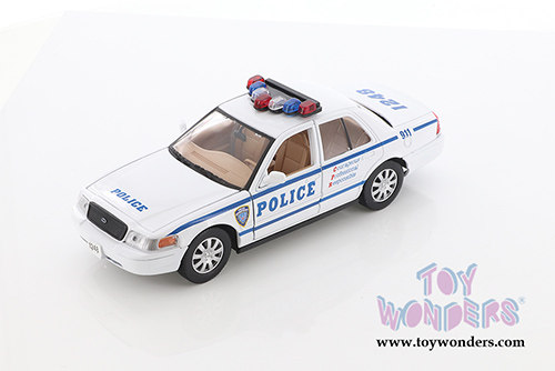 Showcasts Collectibles - Ford Crown Victoria Police Car (2010, 1/24 scale diecast model car, Asstd.) 76482D/3