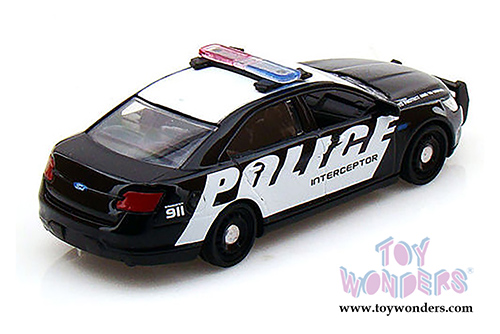Motormax - Ford Police Interceptor (2013, 1/24 scale diecast model car, Black/White) 76920WB