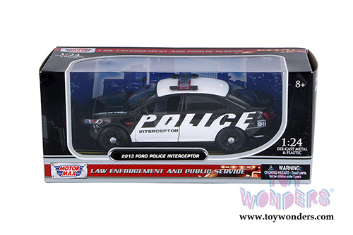Motormax - Ford Police Interceptor (2013, 1/24 scale diecast model car, Black/White) 76920WB