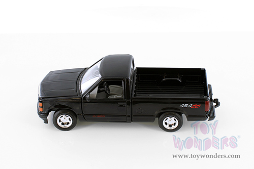 Showcasts® Collectibles - Chevrolet® 454 SS™ Pickup Truck (1992, 1/24 scale die cast model car, Black) 77203BKD MAP: $19.99