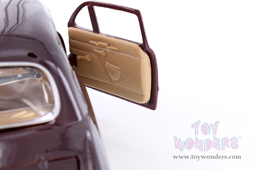 Showcasts® Collectibles - Ford Coupe Hardtop (1949, 1/24 scale diecast model car, Dark Brown) 77213D MAP: $19.99