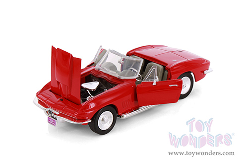 Showcasts® Collectibles - Chevrolet® Corvette® Convertible (1967, 1/24 scale diecast model car, Asstd.) 77224D MAP: $19.99